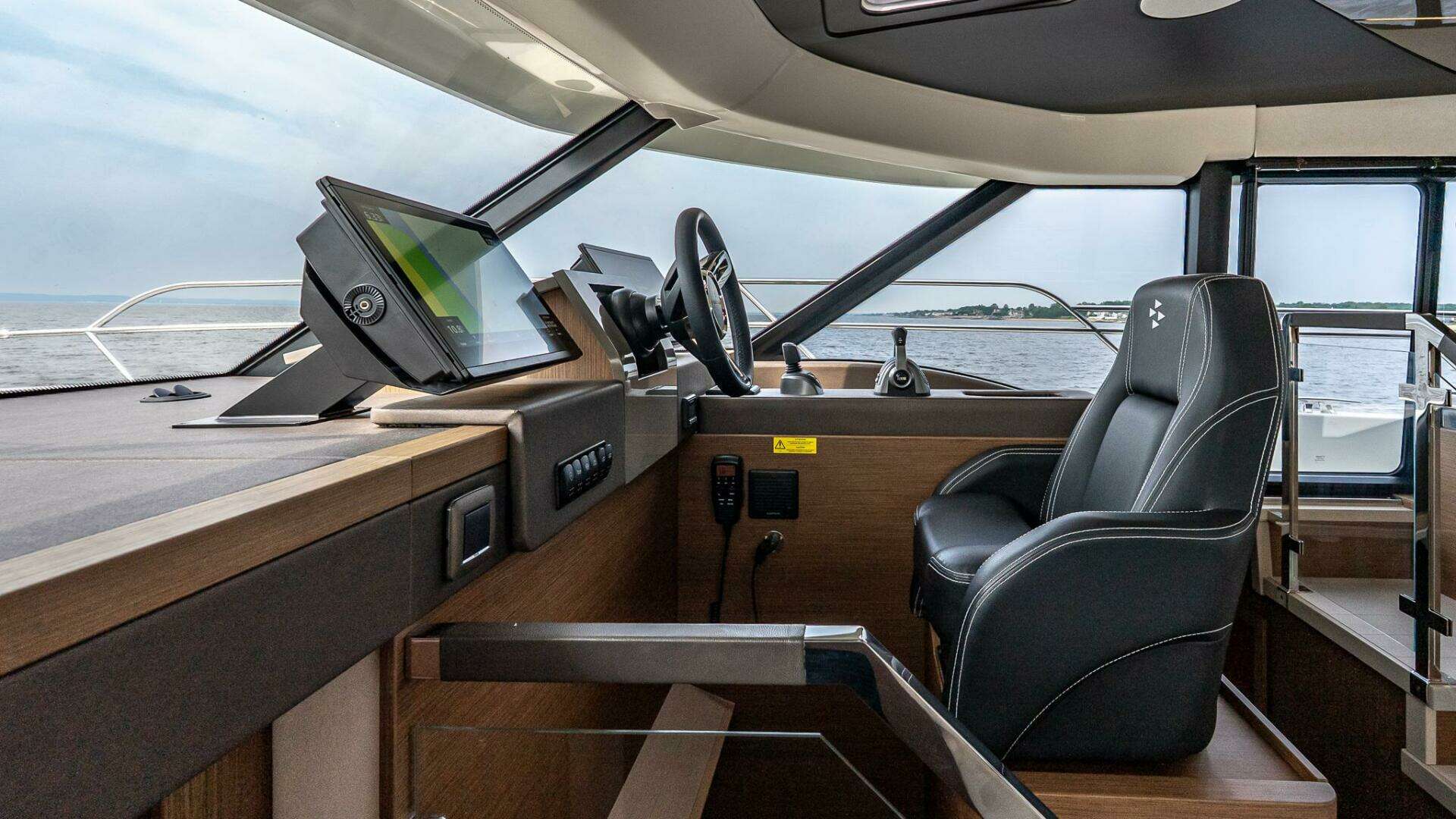 2027 Prestige M48 - Image 33