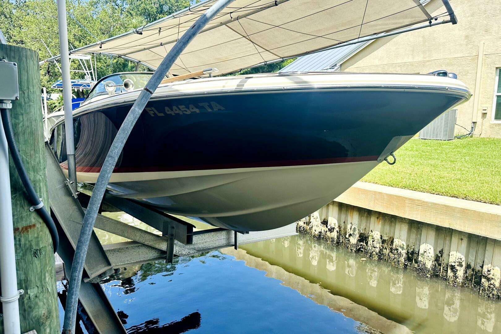2013 Chris-Craft Corsair 22 - Image 2