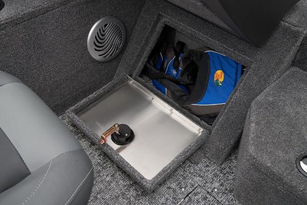 2026 Tracker Pro Guide V-175 Combo - 40