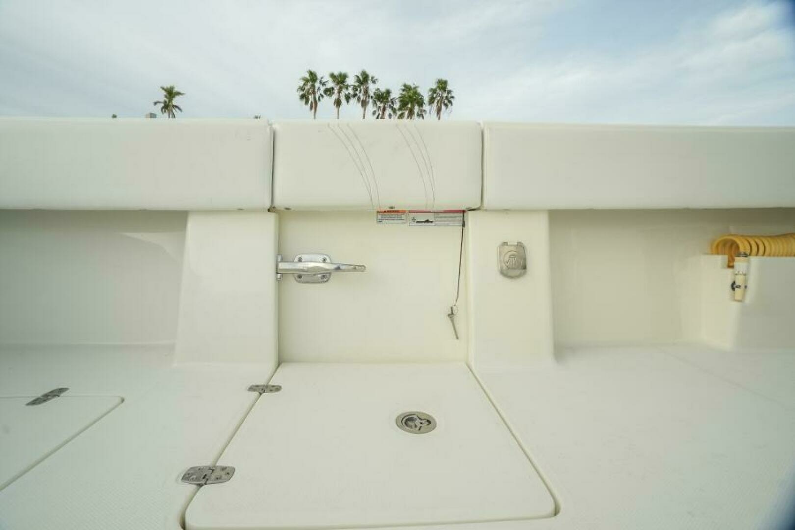2013 SeaVee 390 - Image 35