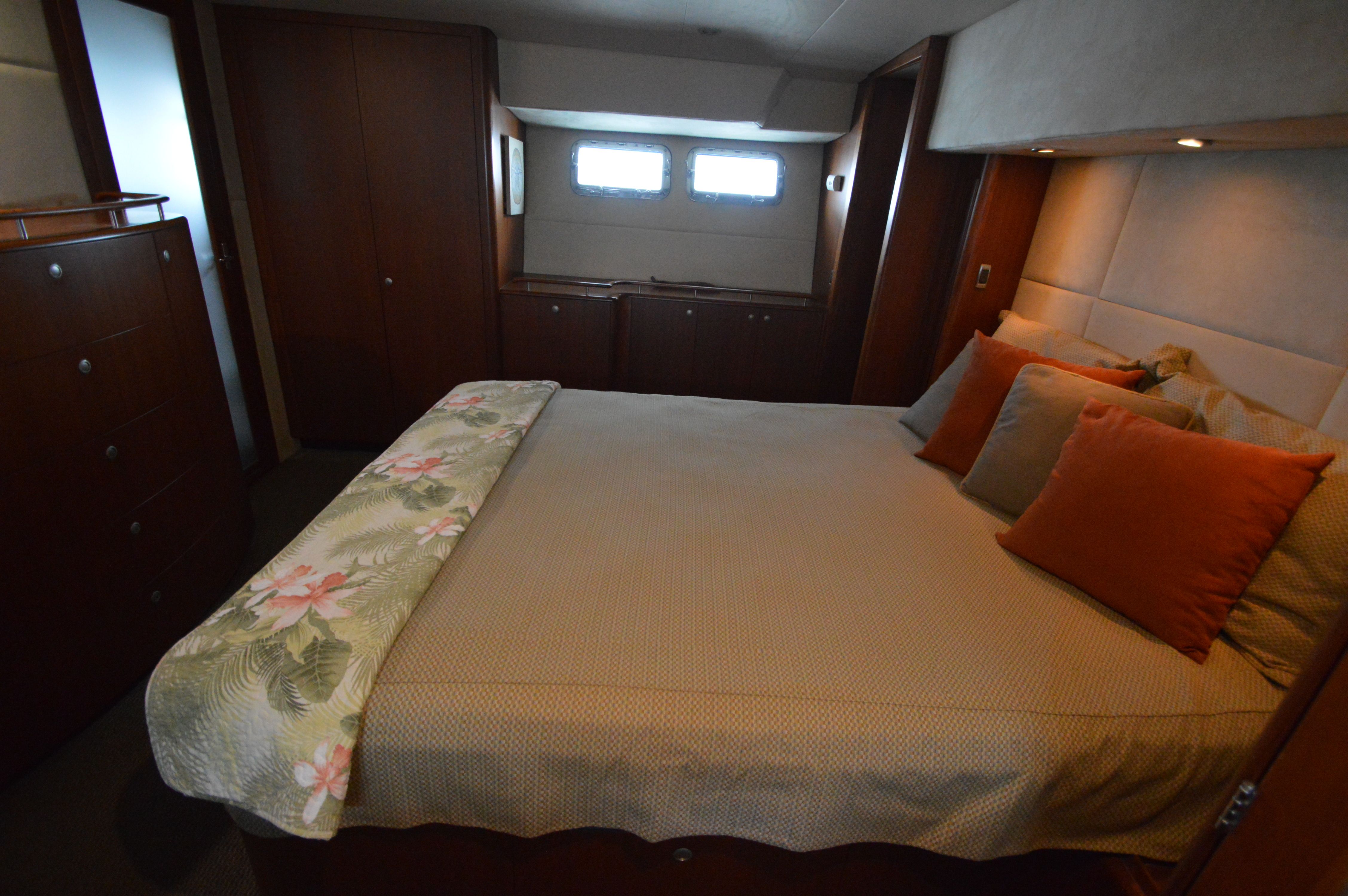 2006 Huckins 56 Linwood