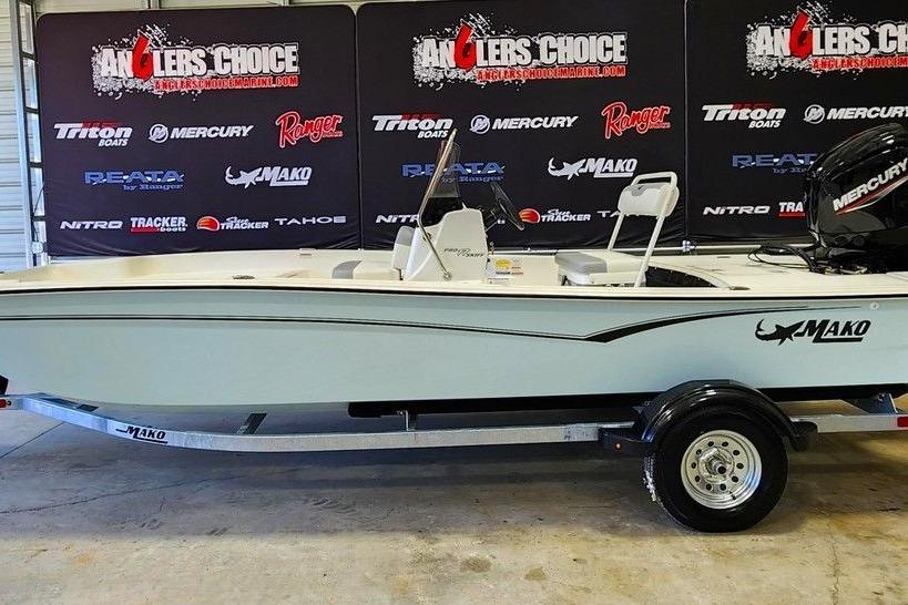 2026 Mako Pro Skiff 17 CC