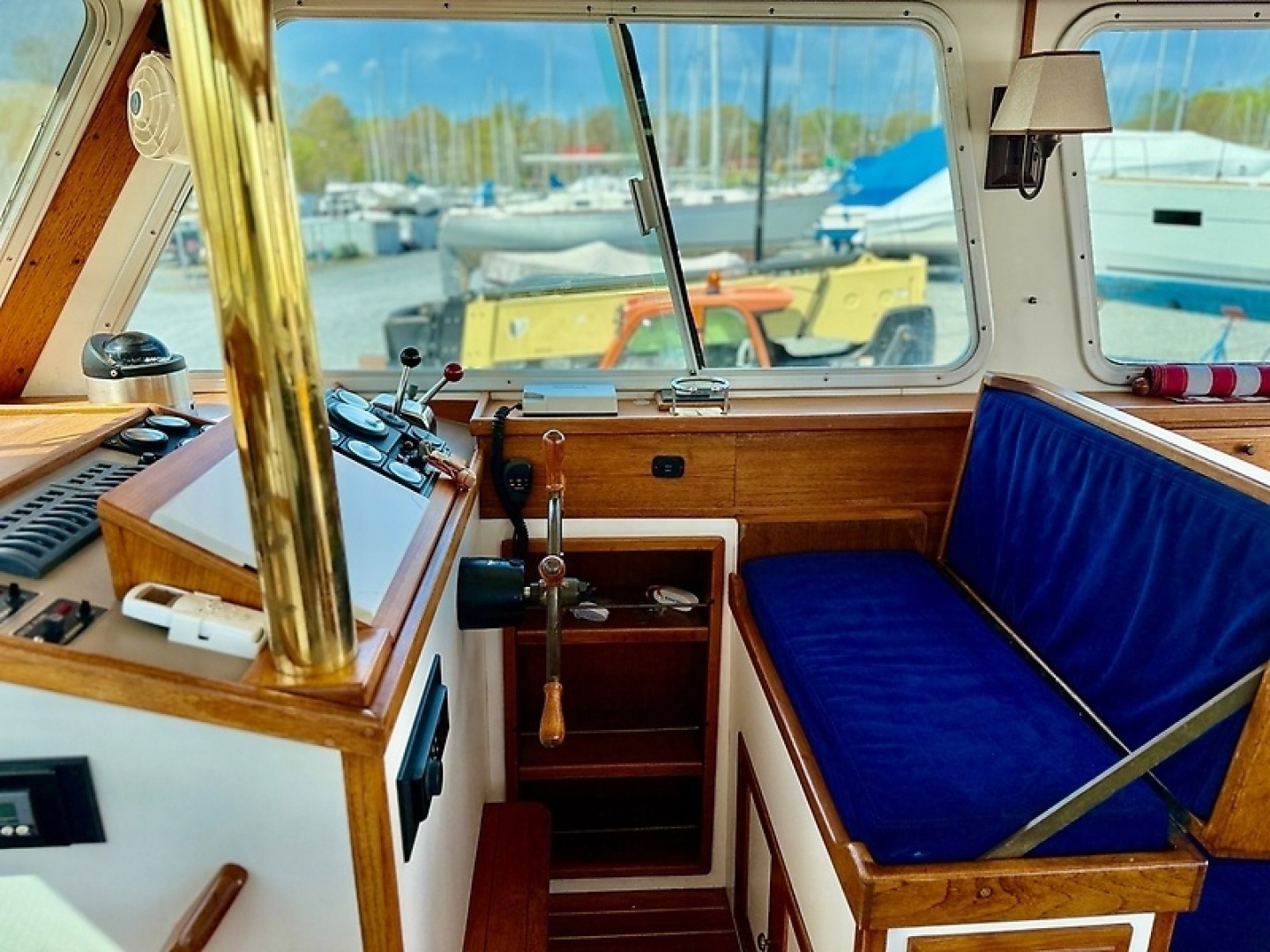1993 Shannon Custom Downeast 36 - Image 24
