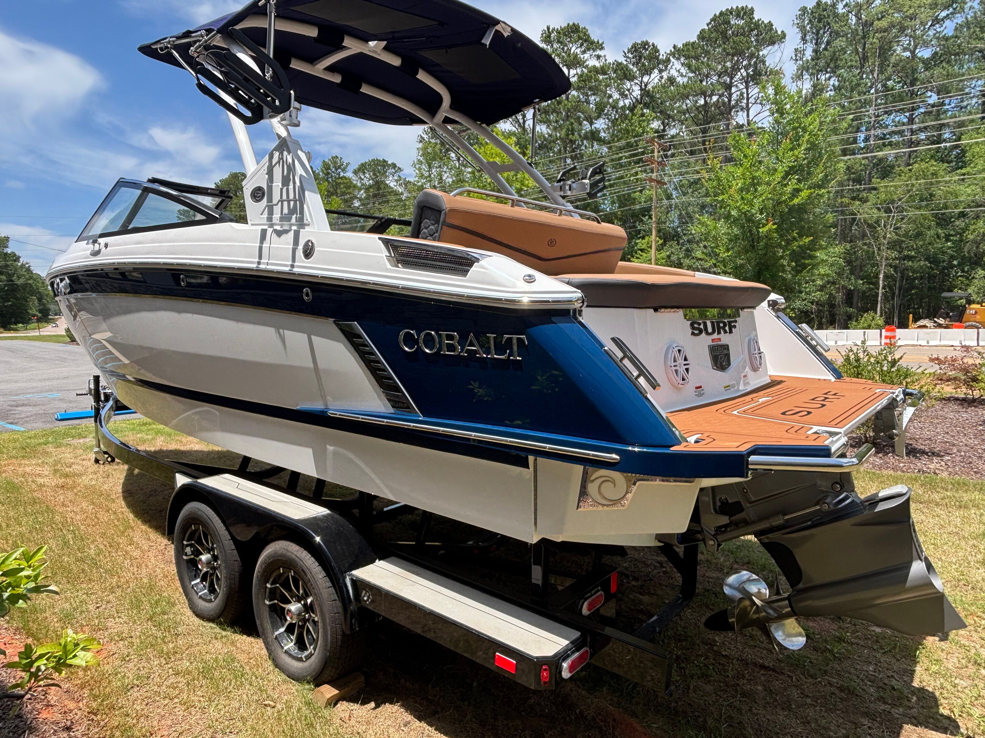2026 COBALT R4 SURF - Image 6