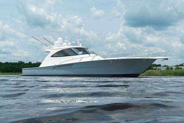 2026 Viking 54 Sport Coupe