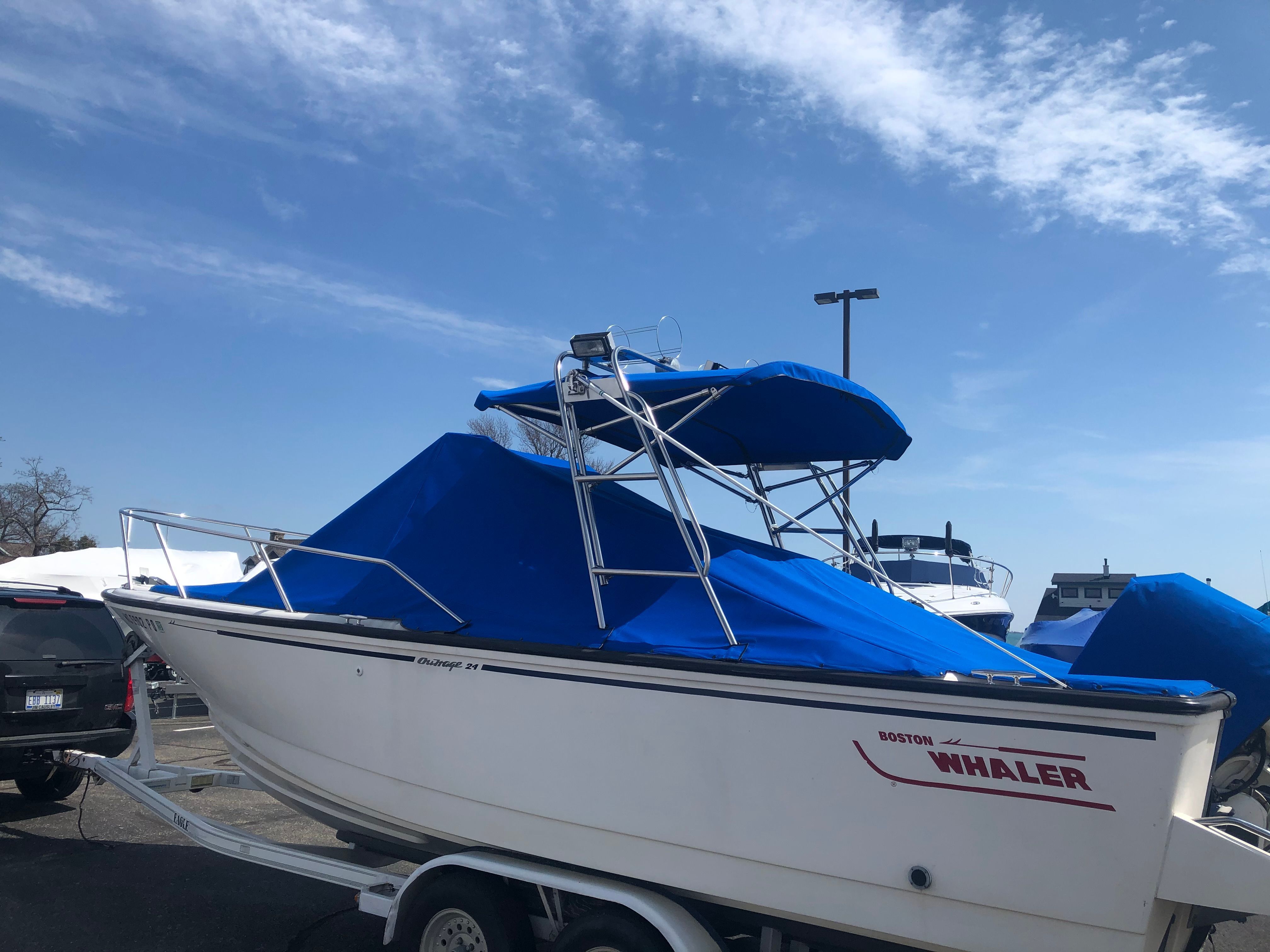 1994 Boston Whaler 24 Outrage - 2