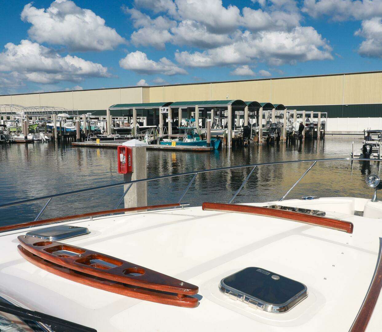 2005 Chris-Craft — - Image 11