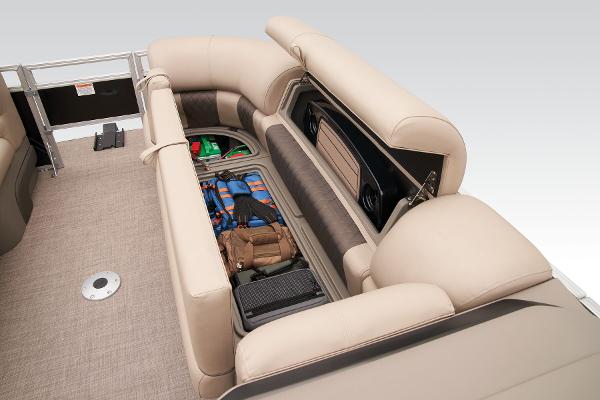 2025 Sun Tracker SportFish 22 DLX - 40