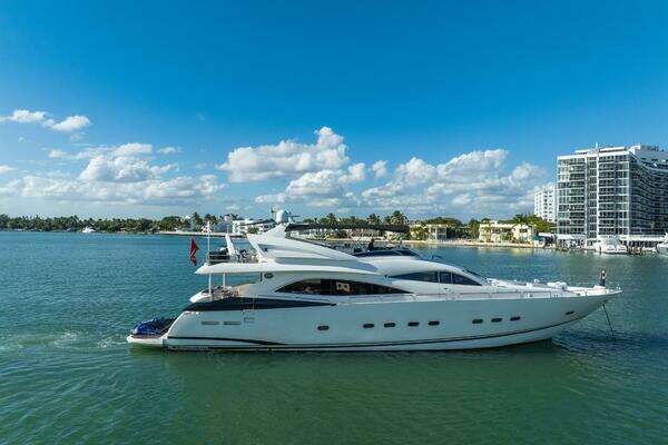 2003 Sunseeker 94 Motor Yacht