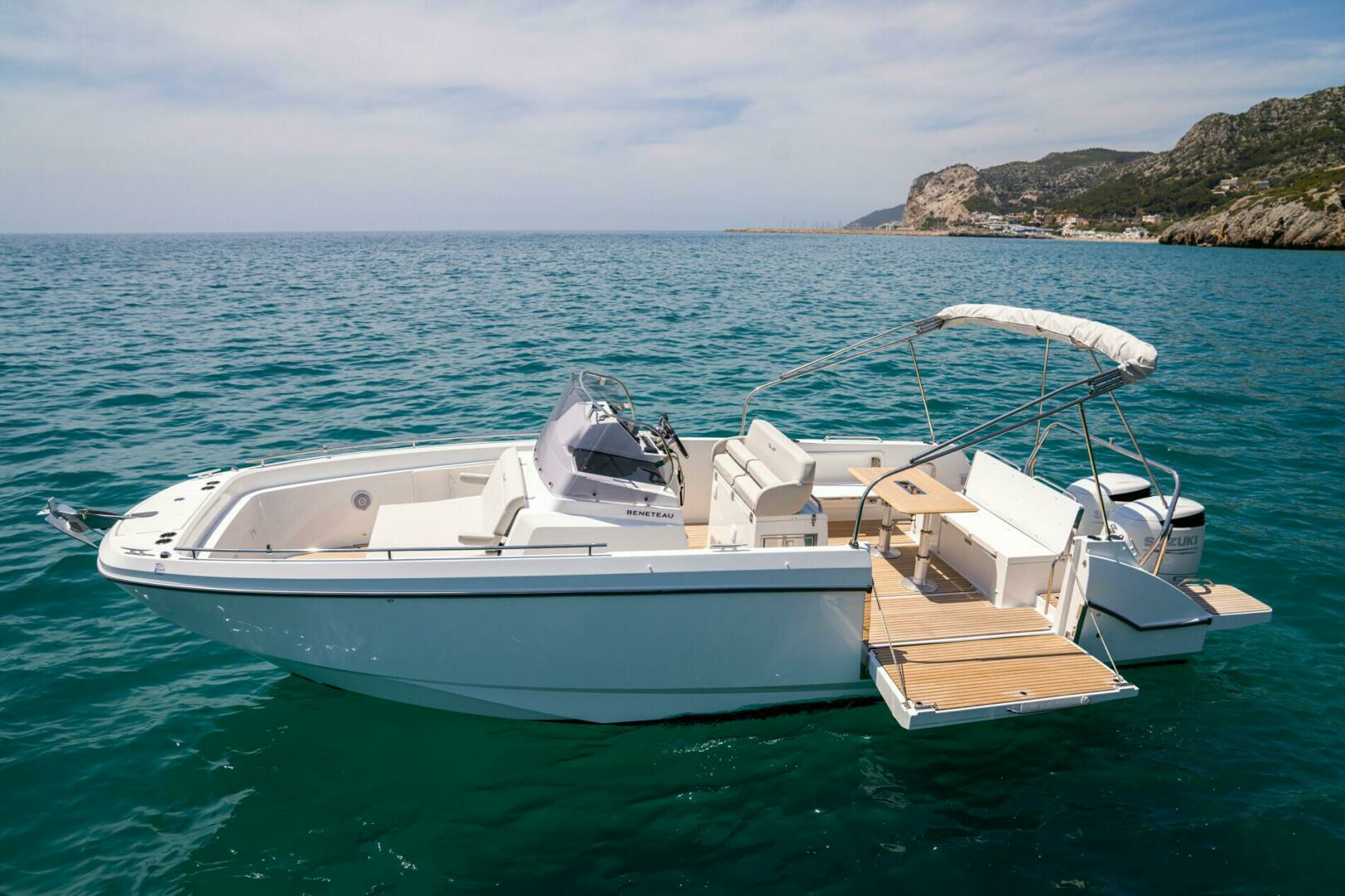 2025 Beneteau Flyer 9 Spacedeck - Image 3