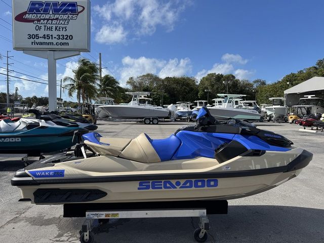 2025 Sea-Doo Wake - 22