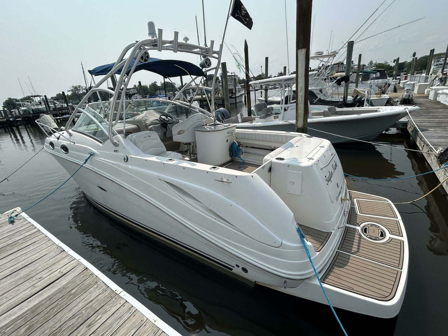 2008 Sea Ray 270 Amberjack - Image 2