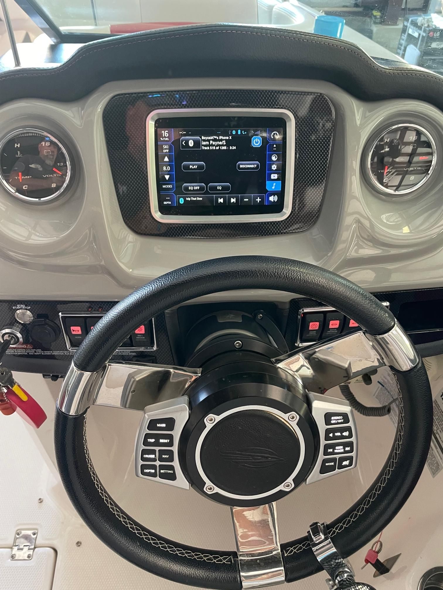2019 Chaparral VRX2430 - 5