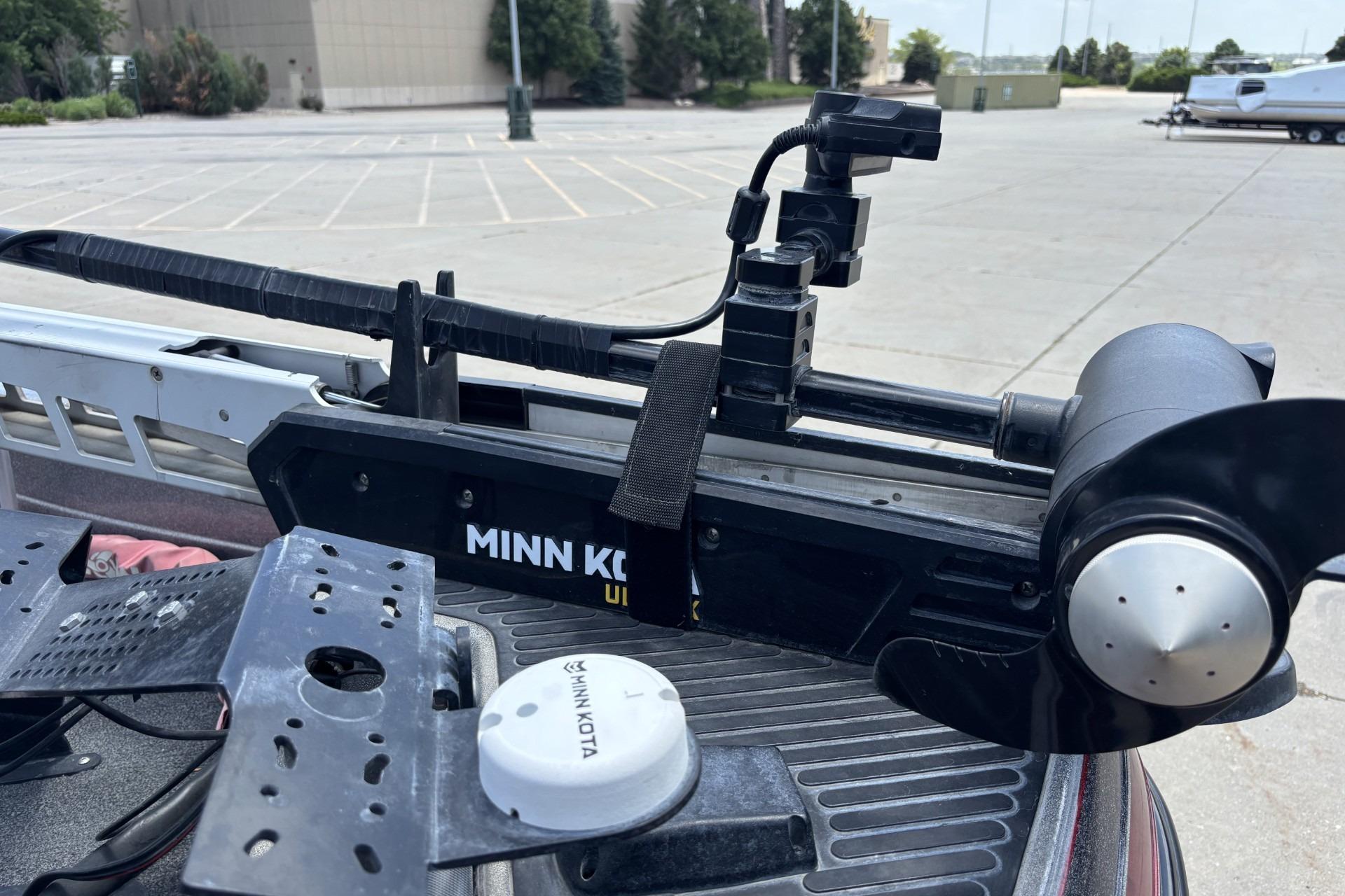 Minn Kota trolling motor on 2011 Ranger 620 VS boat in parking lot.