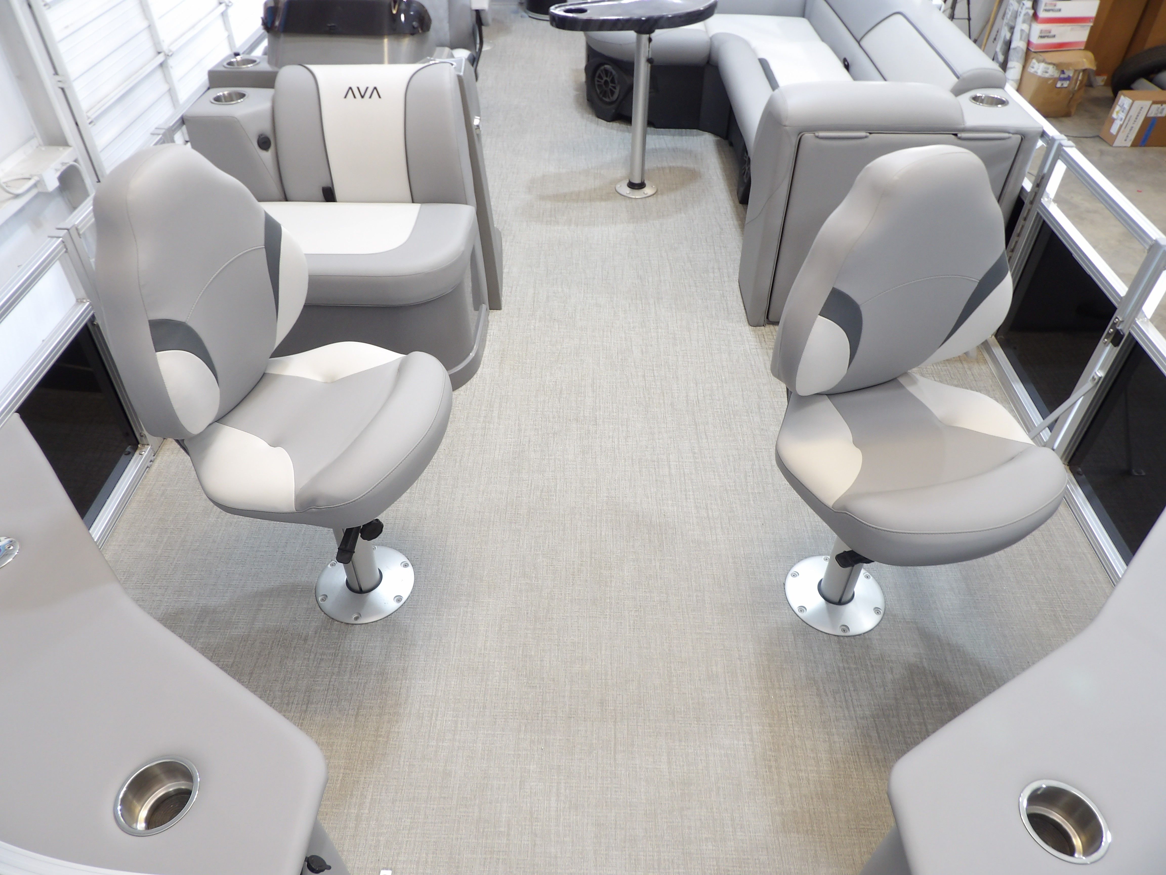 2026 Avalon Venture 85 Quad Fish - 21' - 14