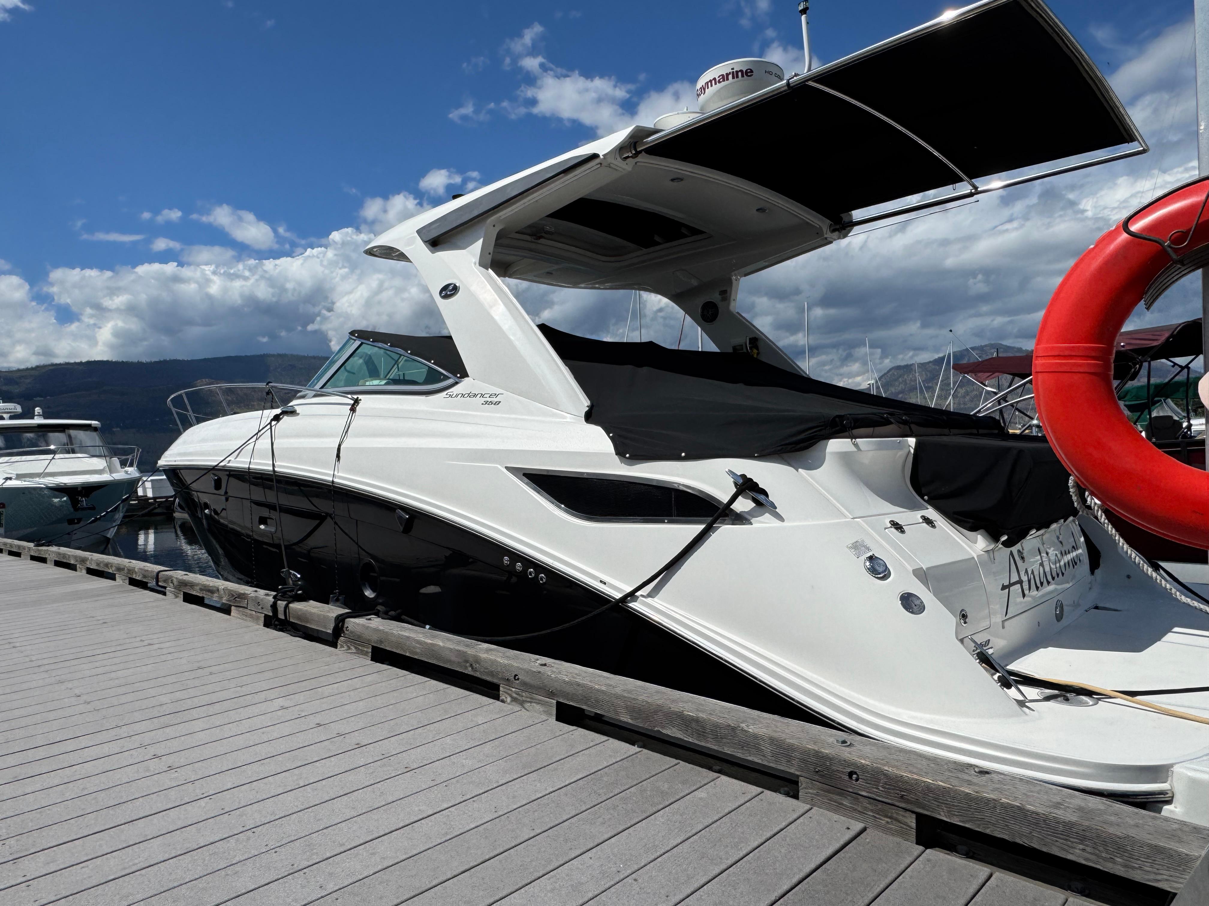2016 Sea Ray Sundancer 350