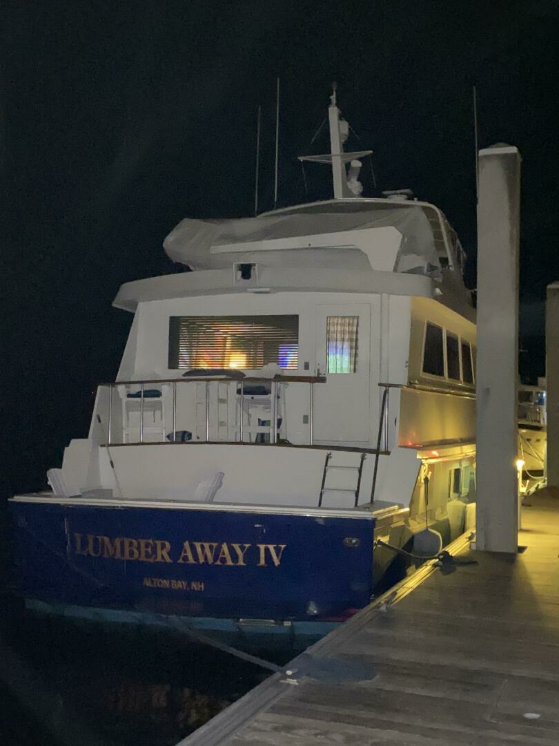 1994 Hatteras 70 Cockpit Motor Yacht - Image 4