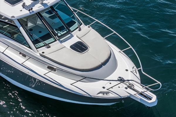 2020 Boston Whaler 345 Conquest - 44