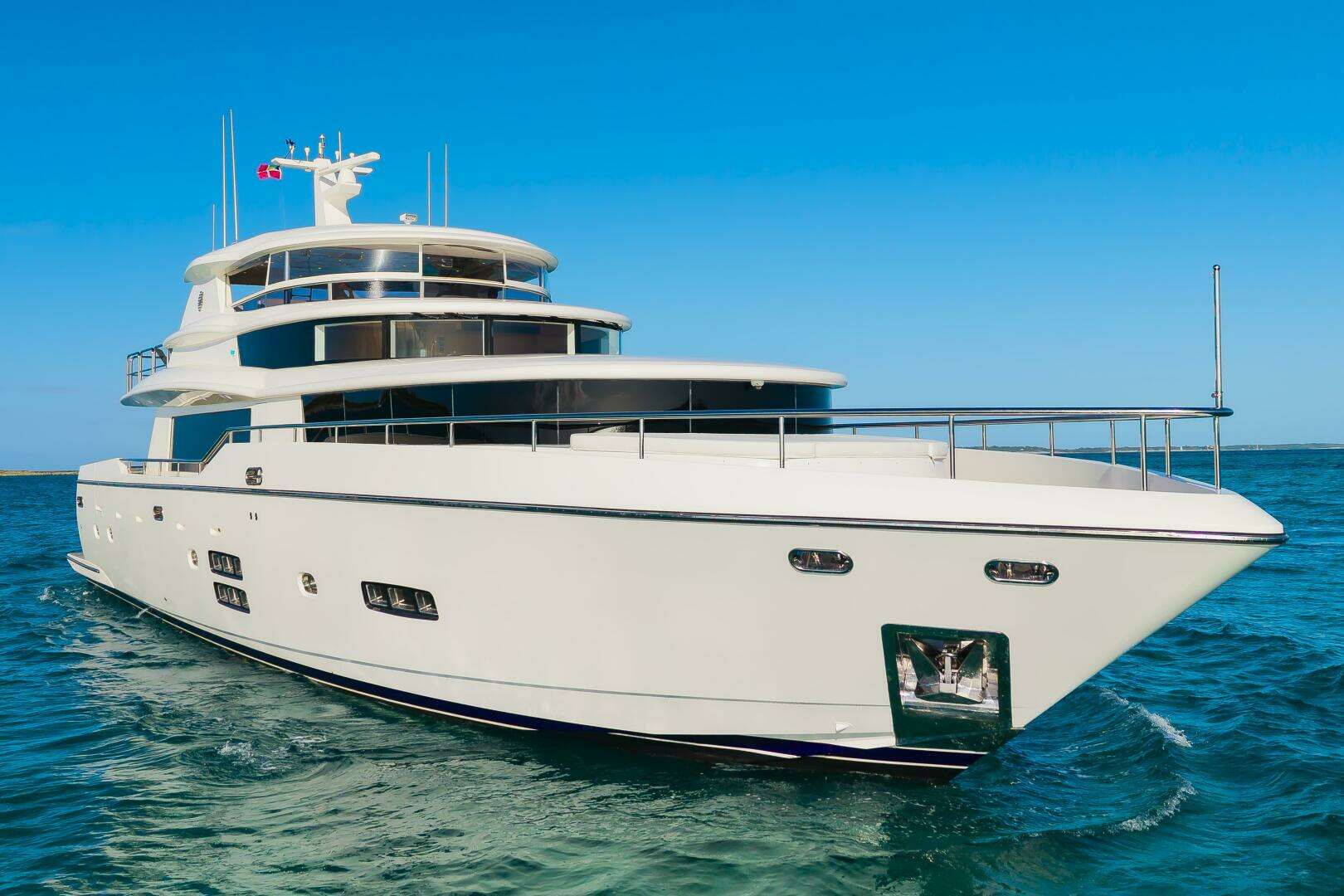 2017 Johnson 93 Flybridge - Image 129