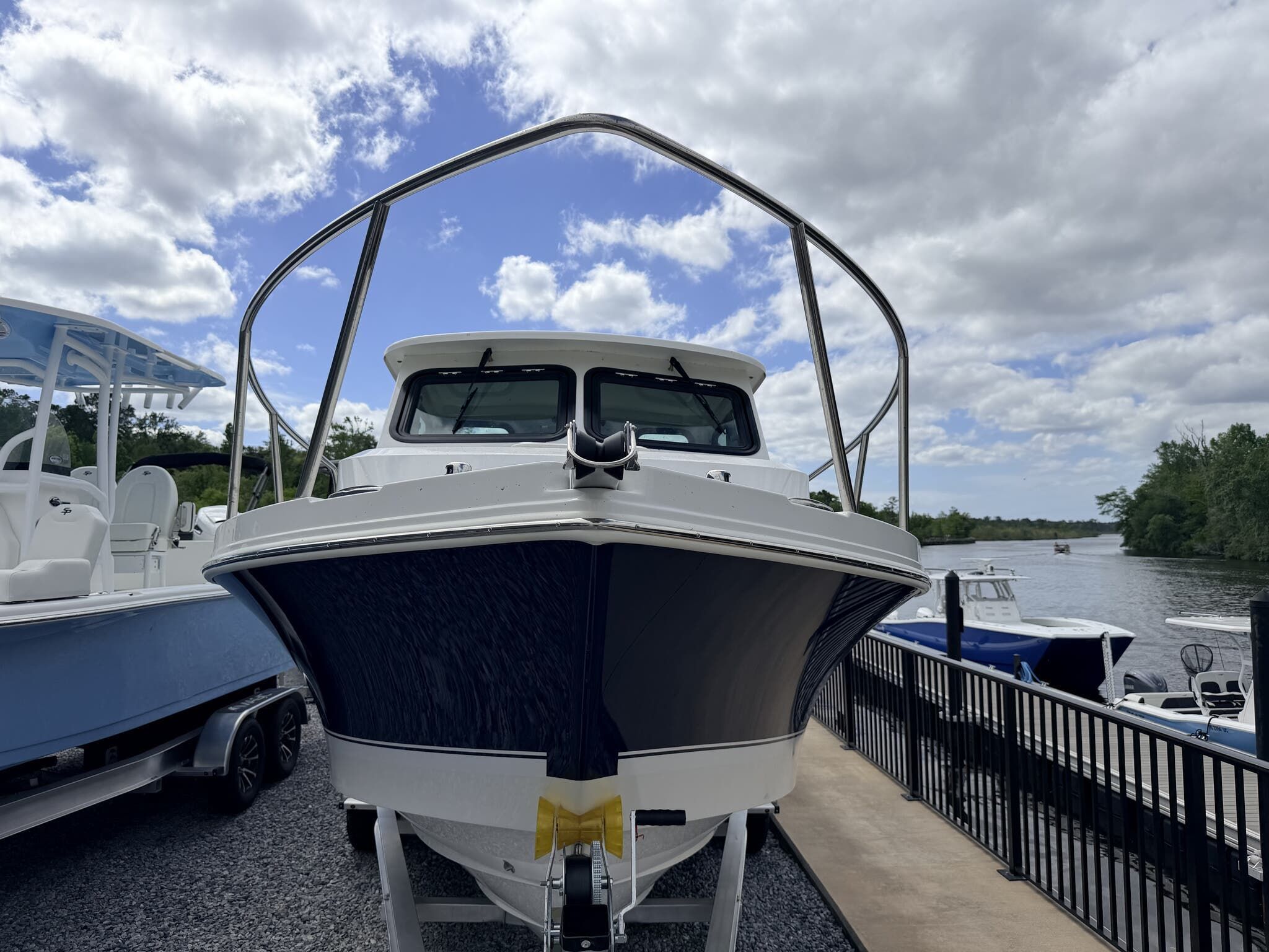 2026 Parker 227 Explorer WITH AC AND SEAKEEPER RIDE - 3