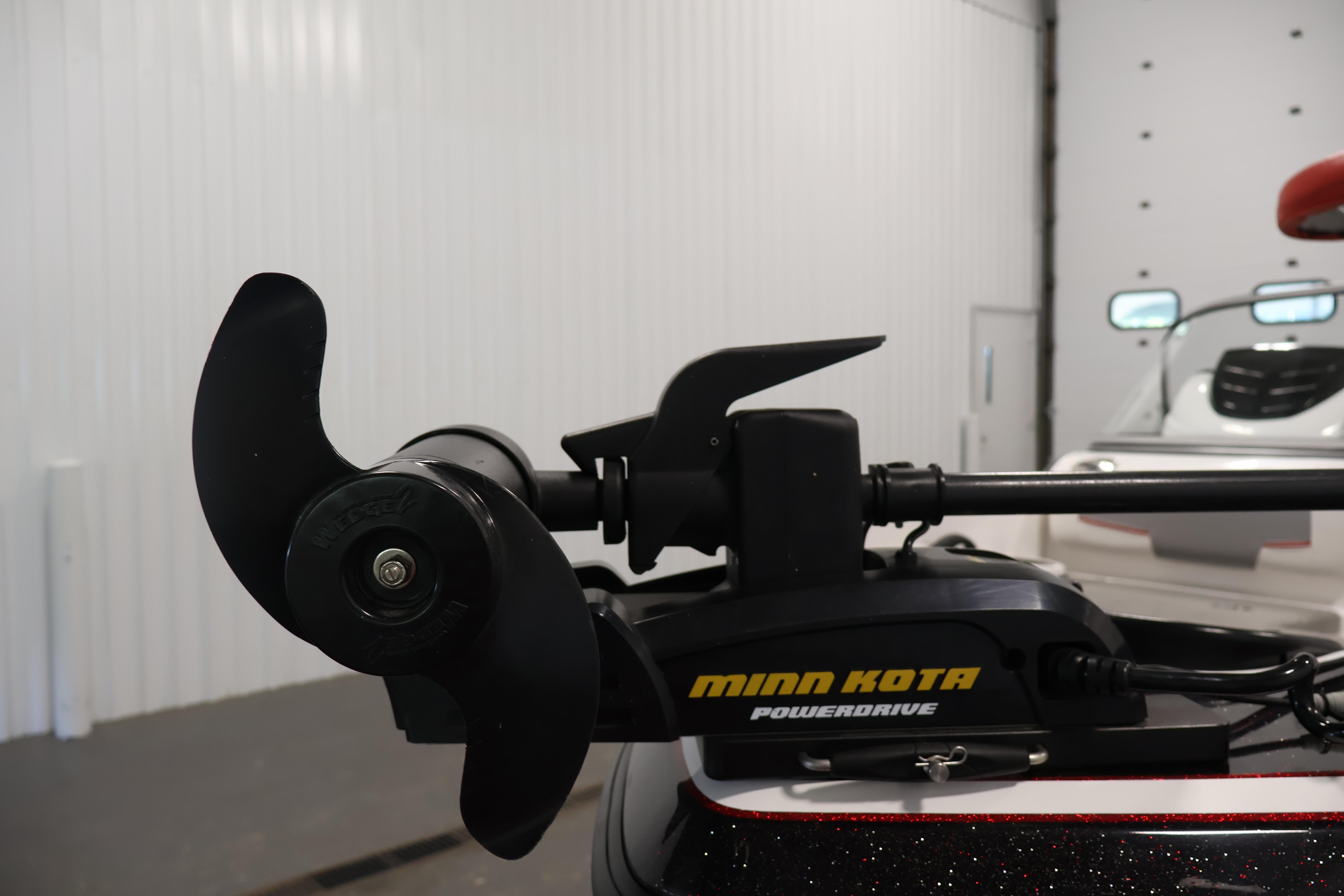 Minn Kota PowerDrive trolling motor on 2019 Nitro Z19 Sport boat.