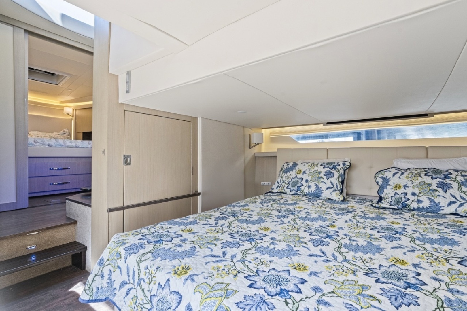 2020 Regal 42 Fly - Image 25