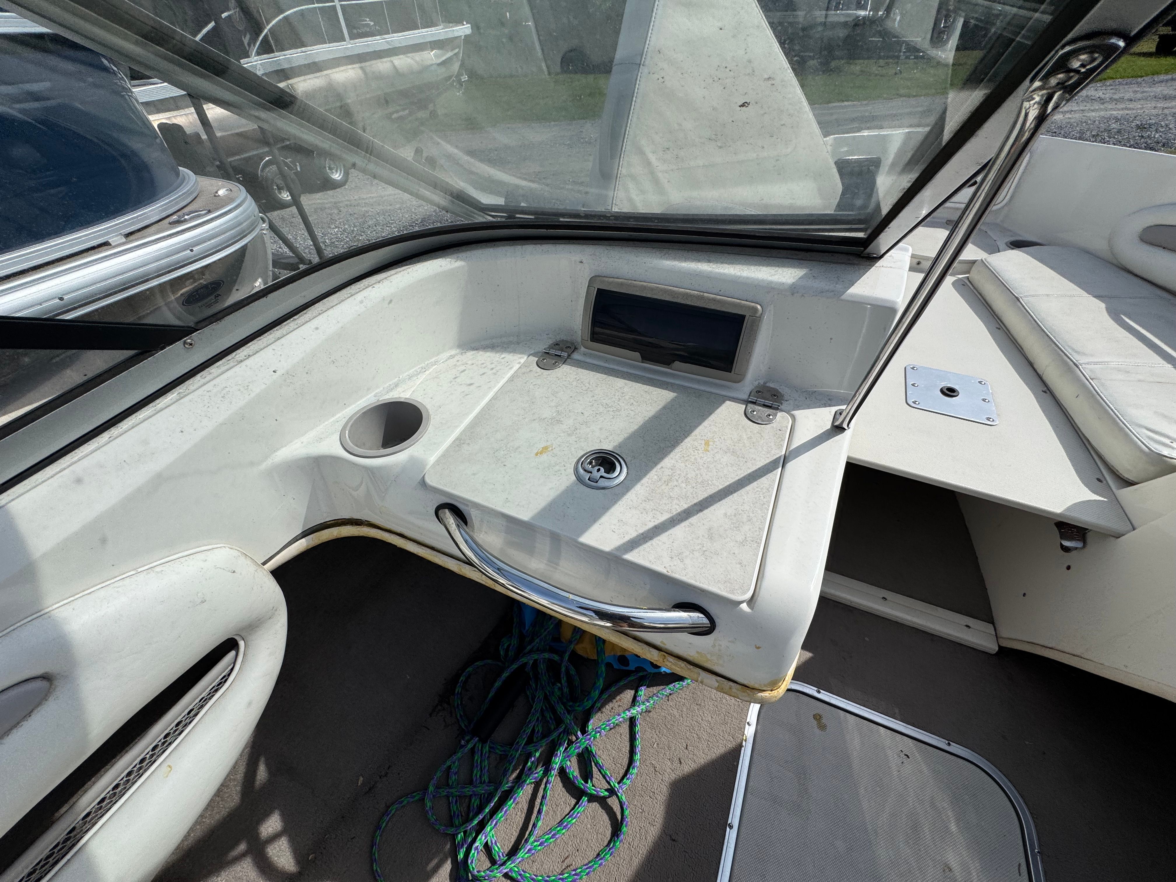 2009 Stingray 199 FX - 26