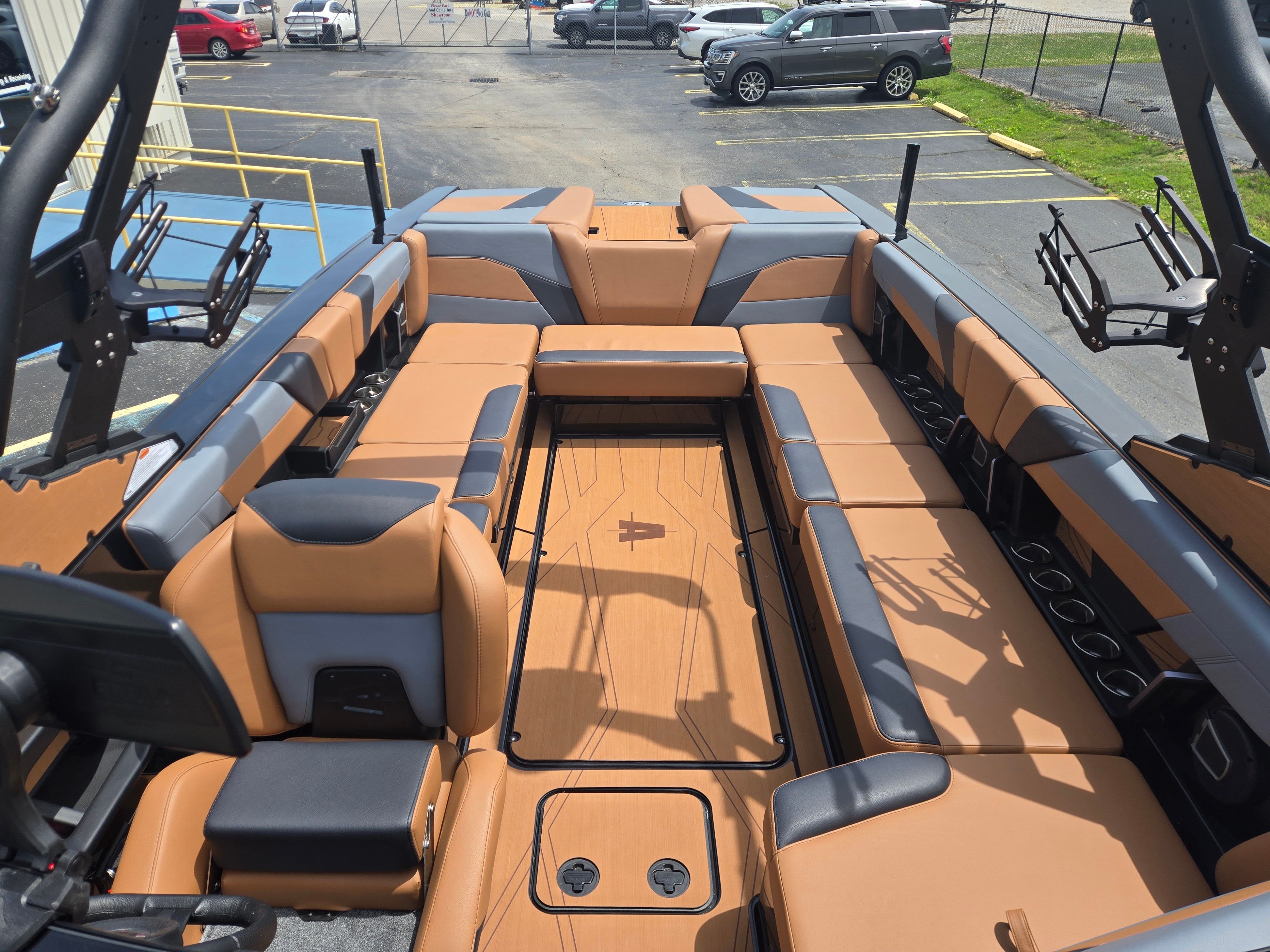 2026 AXIS T250 - Image 26
