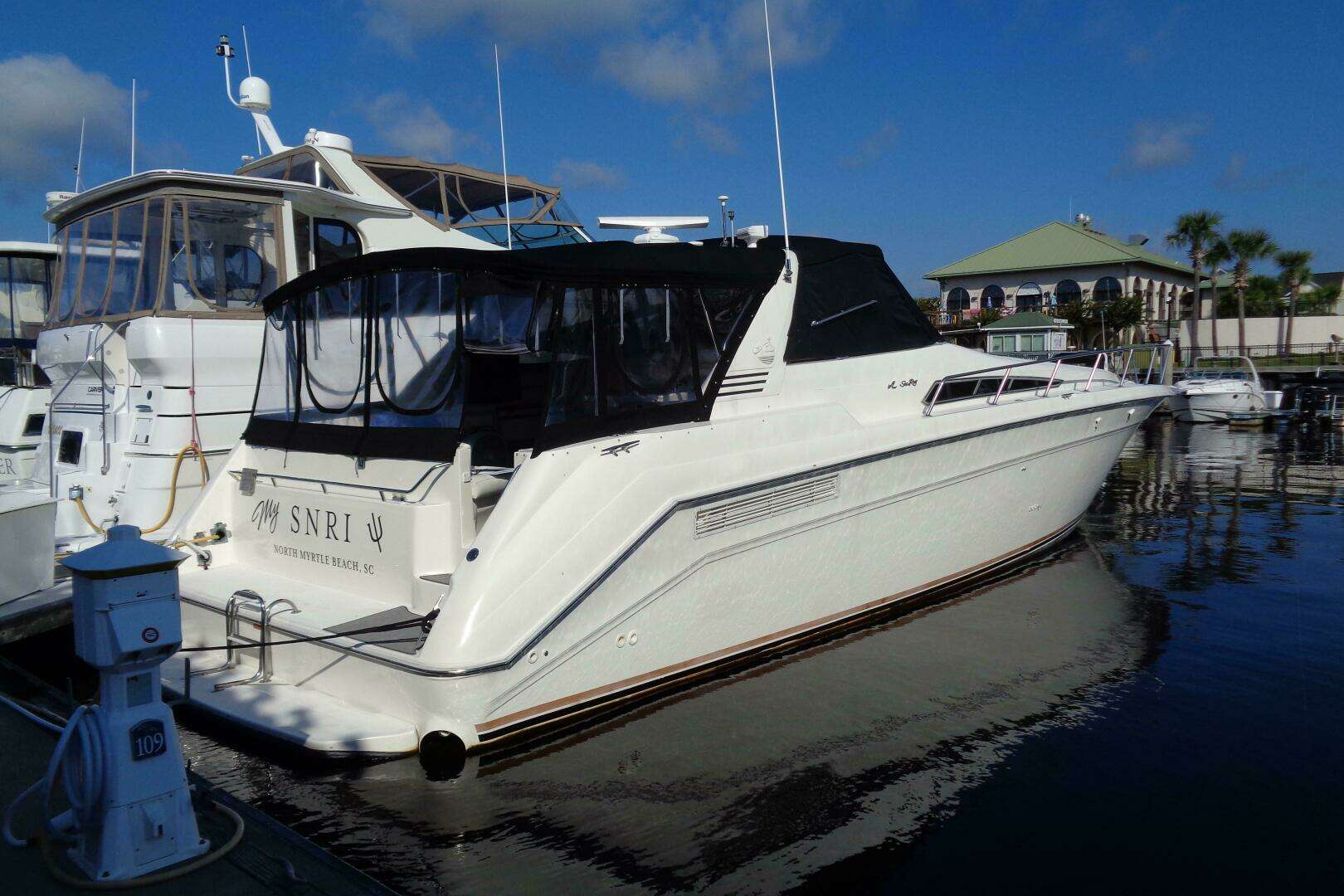 1991 Sea Ray 480 Sundancer - Image 9