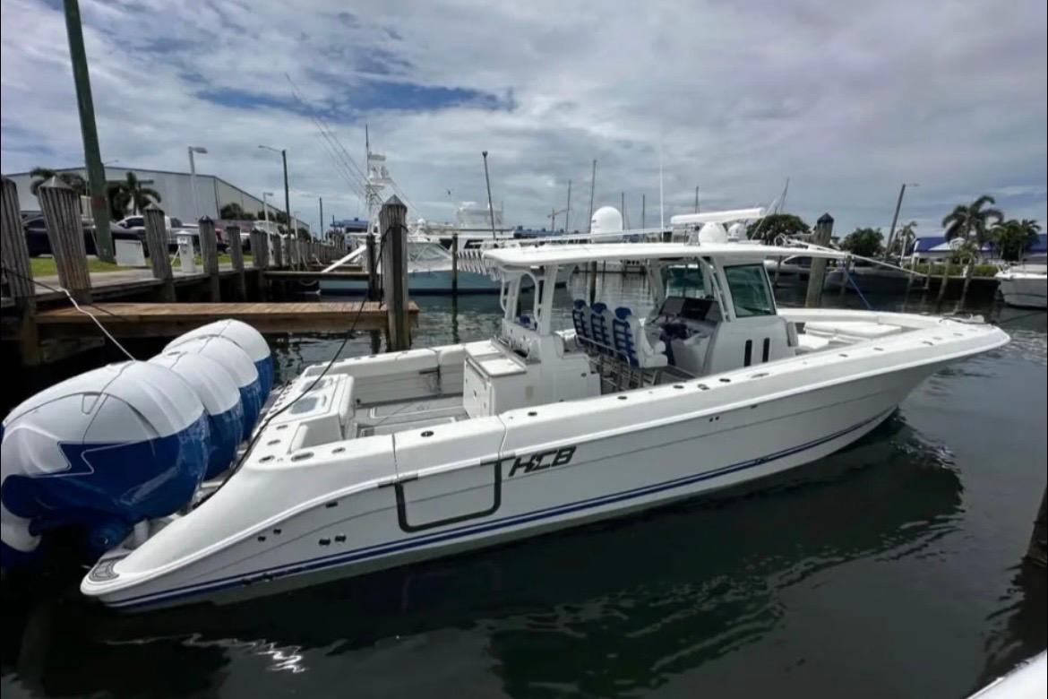2019 HCB 42 Siesta
