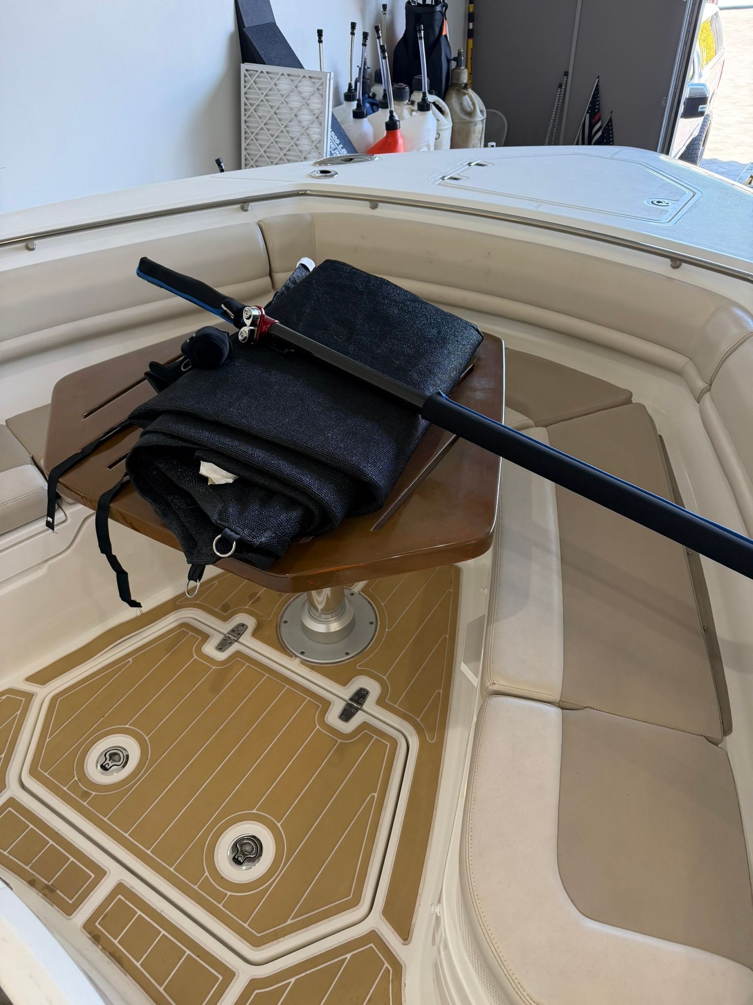 2018 Boston Whaler 380 Outrage - 56