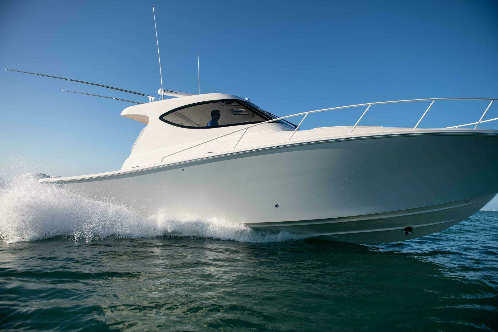 2026 Jupiter 41 Sport Bridge - Image 40