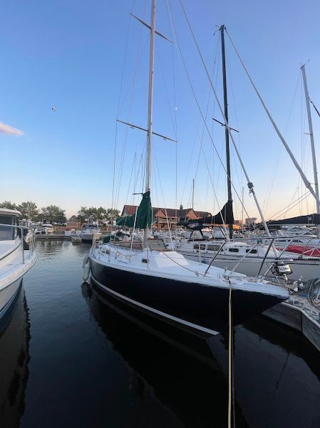 1974 Ericson 35