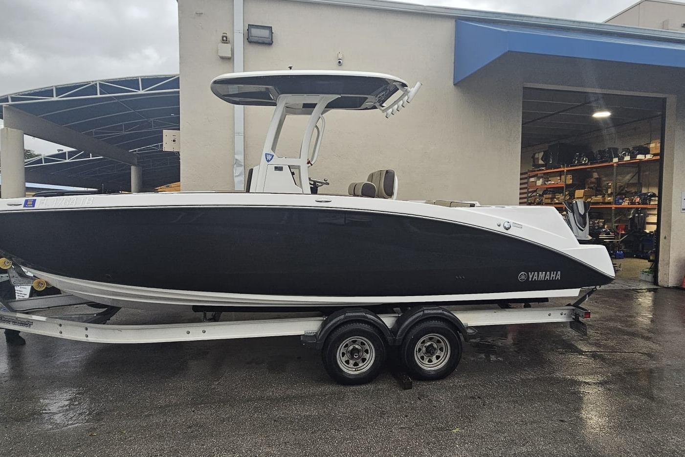 2022 Yamaha Boats 255 FSH Sport E