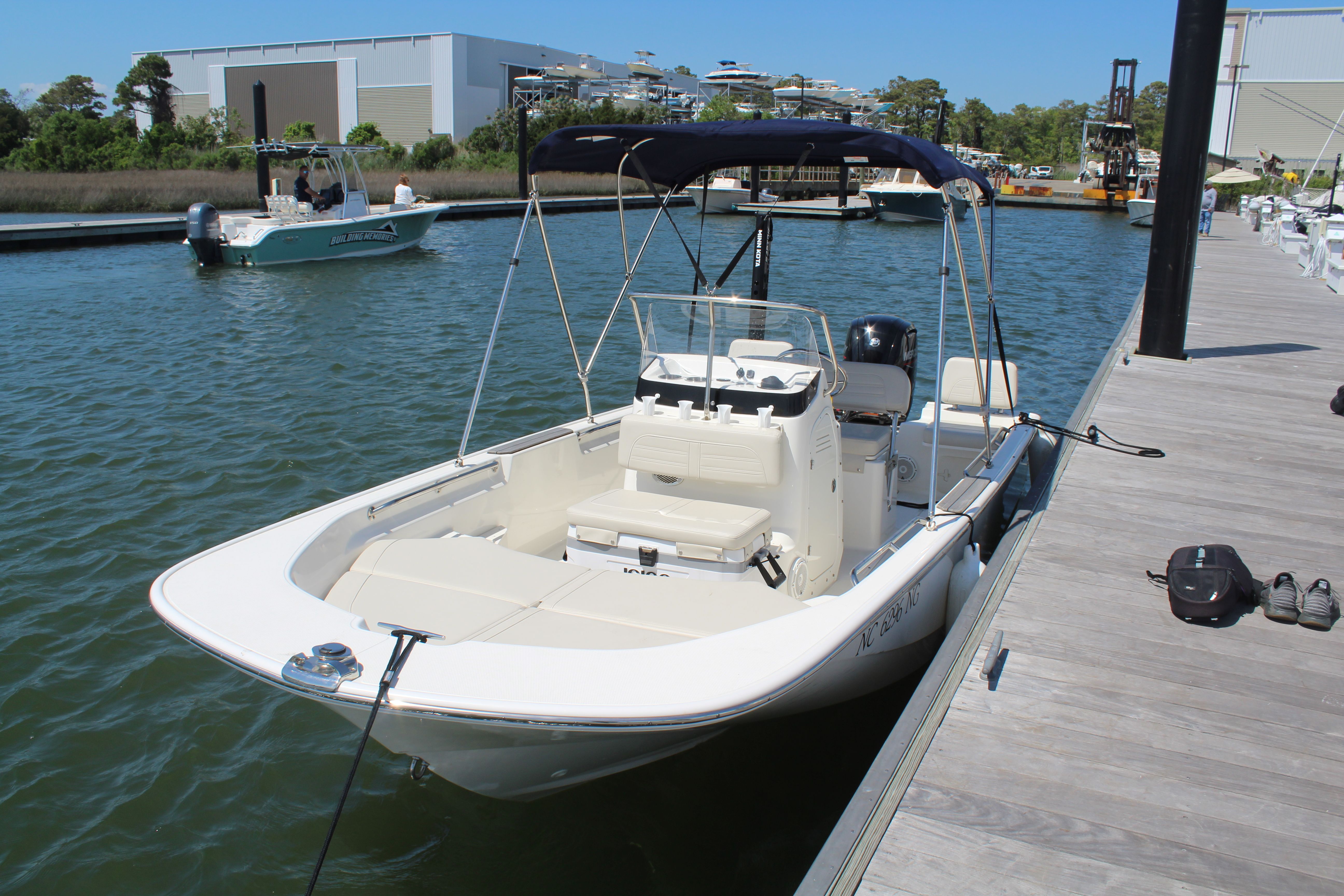 2025 Boston Whaler 170 Montauk