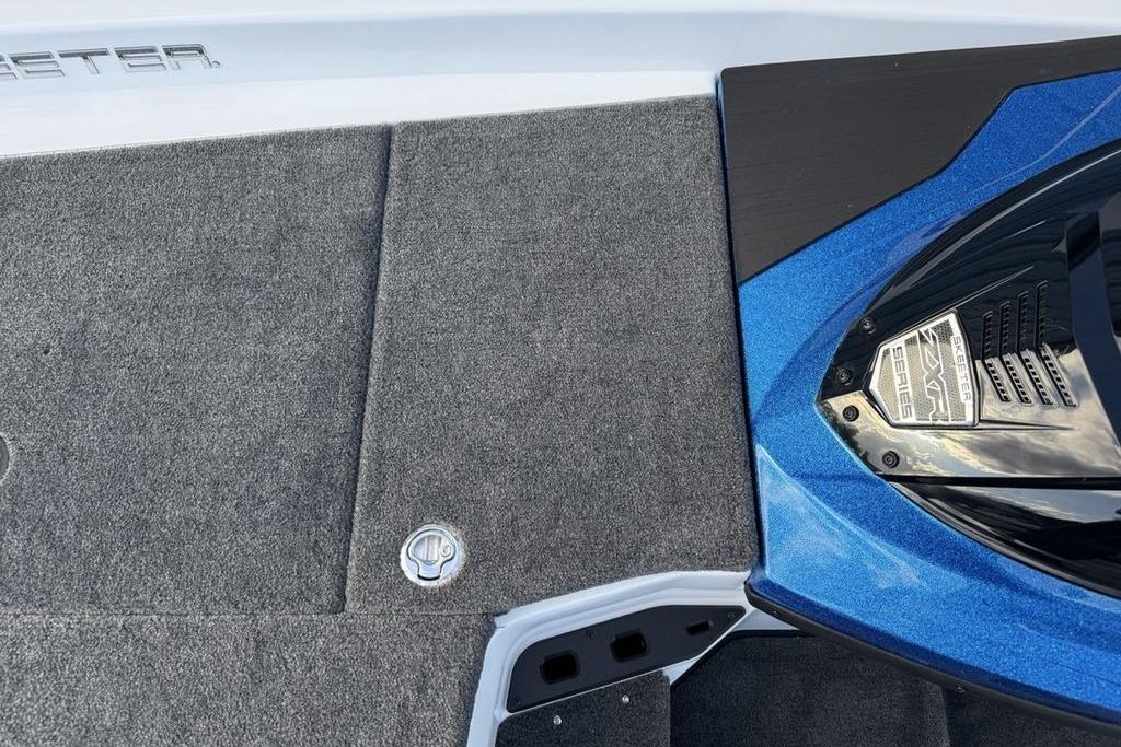 2026 Skeeter ZXR19 SE boat deck with blue accents and logo detail.