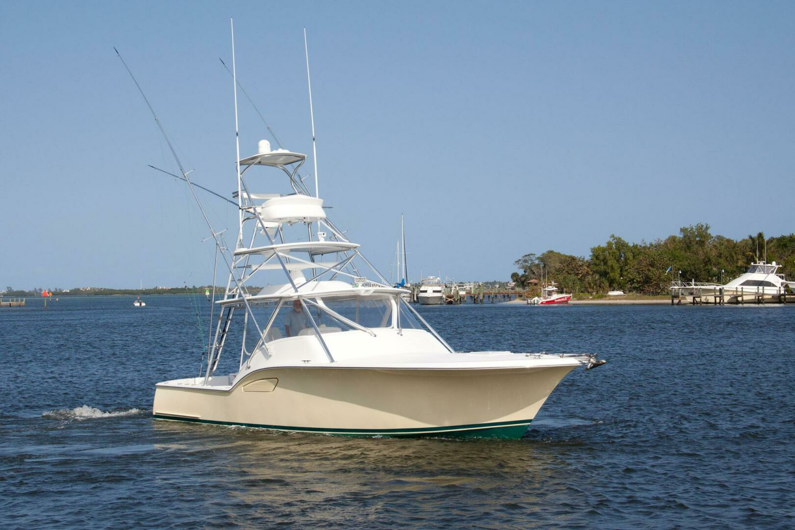 2009 Out Island 38 Custom Express - Image 2