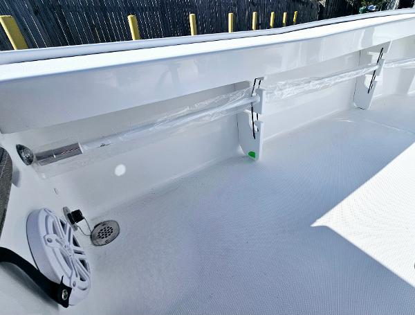 2026 Sea Hunt BX 22 BR boat interior with white deck and storage compartments.