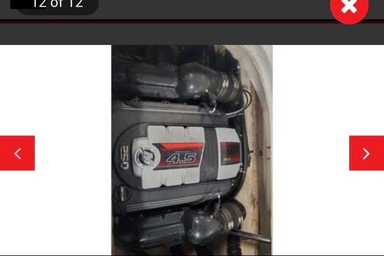 Engine of a 2017 Hurricane SS202 boat, 4.5L 250 HP.