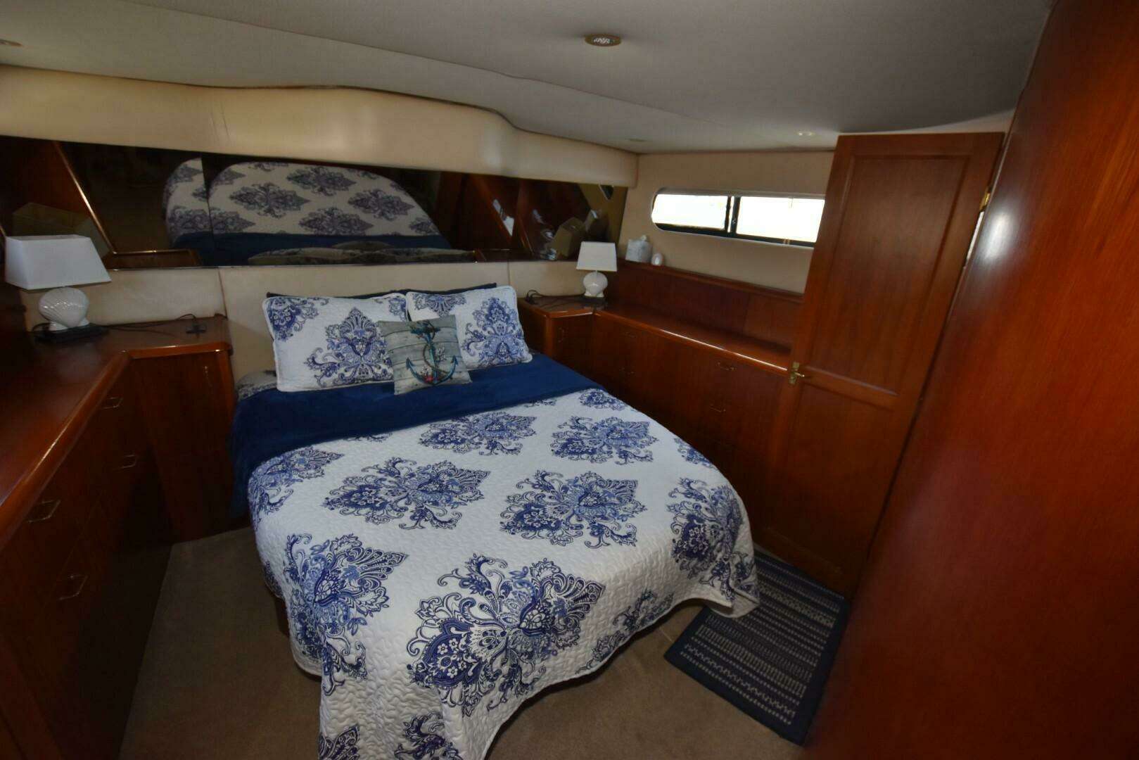 1993 Ocean Yachts 44 Motoryacht - Image 21