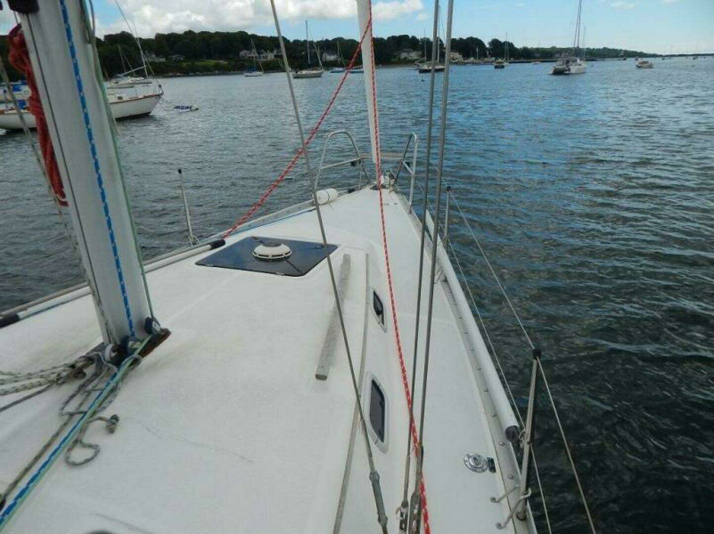 1992 Hunter 33.5 - Image 25