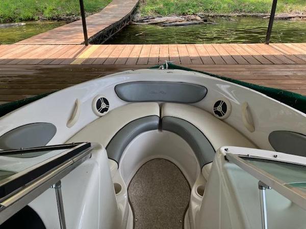 2009 Sea Ray 205 Sport - 2