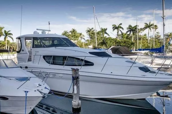 2004 Sea Ray Motor Yacht
