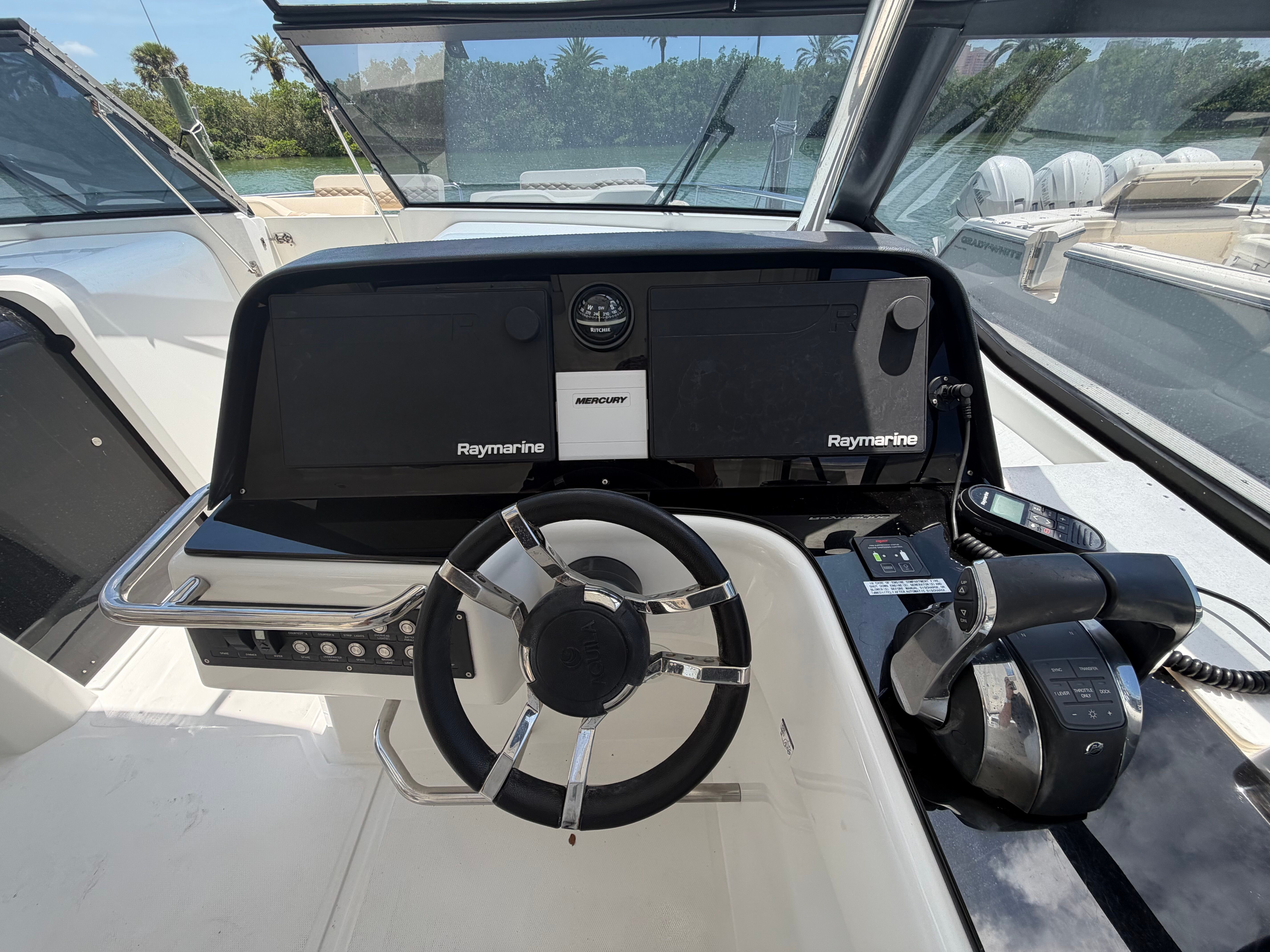 2020 AQUILA 36 SP - Image 17