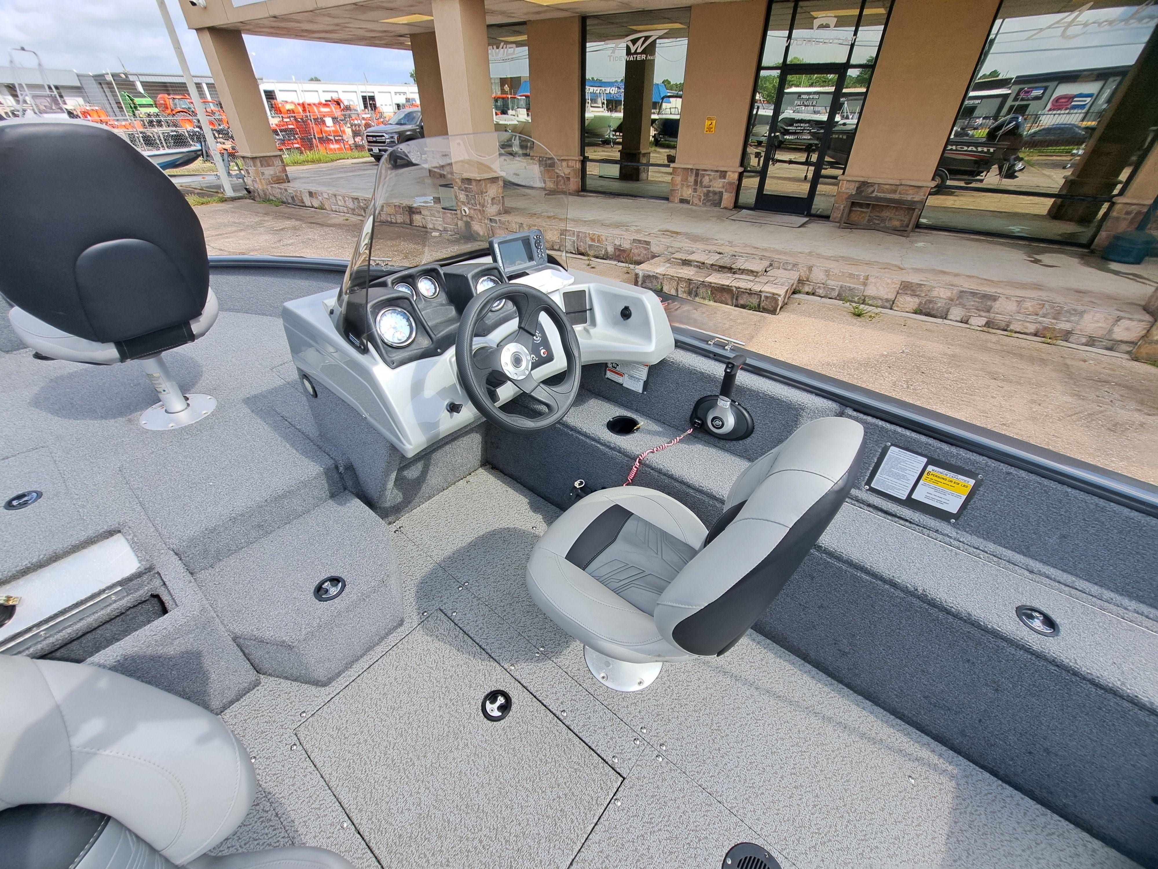 2019 Tracker PRO GUIDE 175 SC - 23
