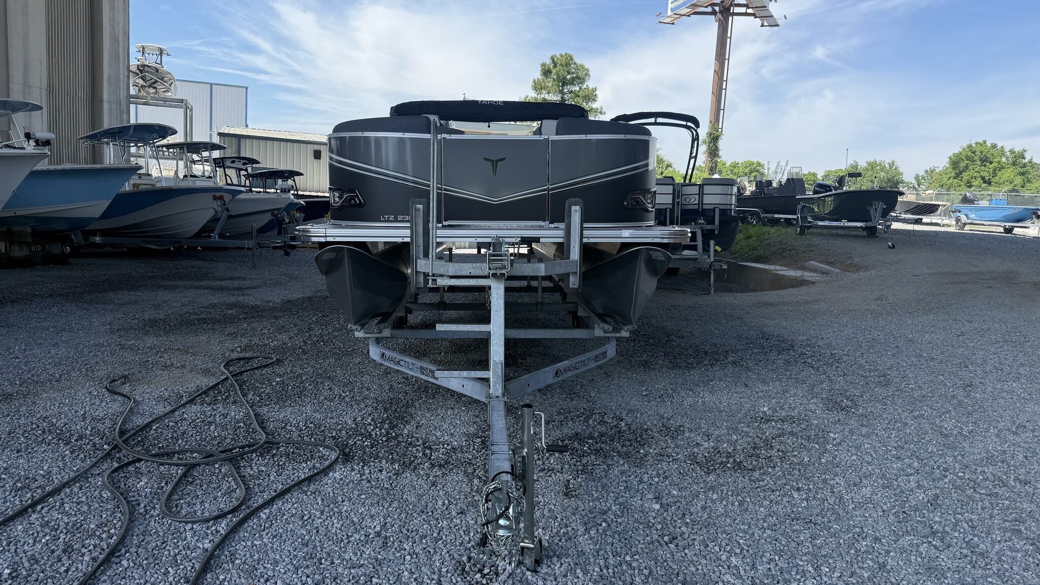 2026 Tahoe Pontoon Boats LTZ 23 QUAD LOUNGER-140HP - 2