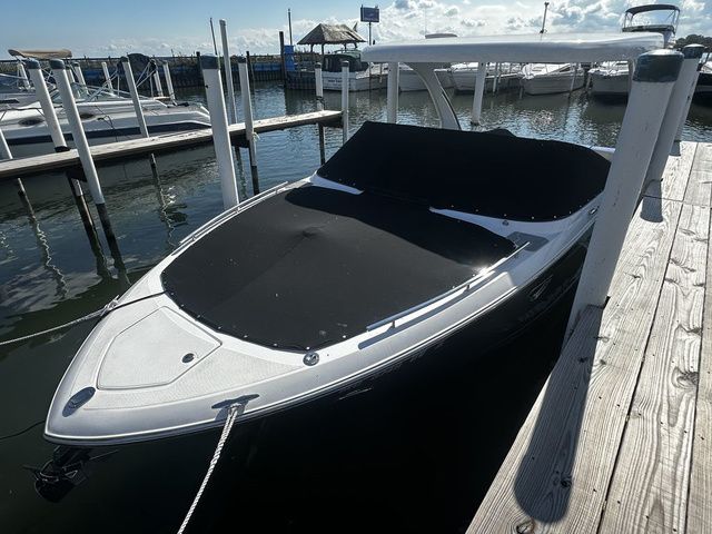 2023 Regal 2800 Bowrider - 3
