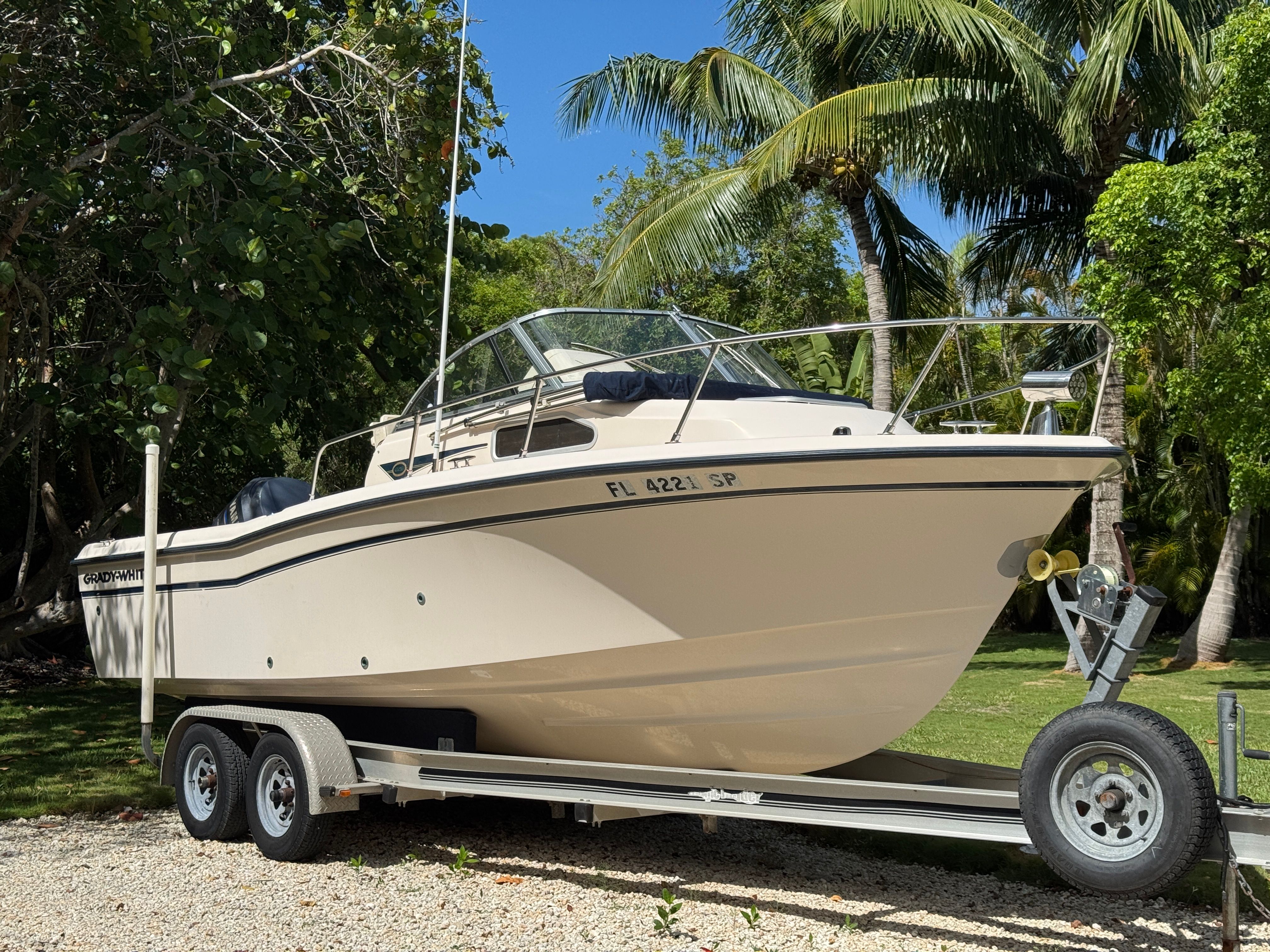 2005 Grady-White Seafarer 226