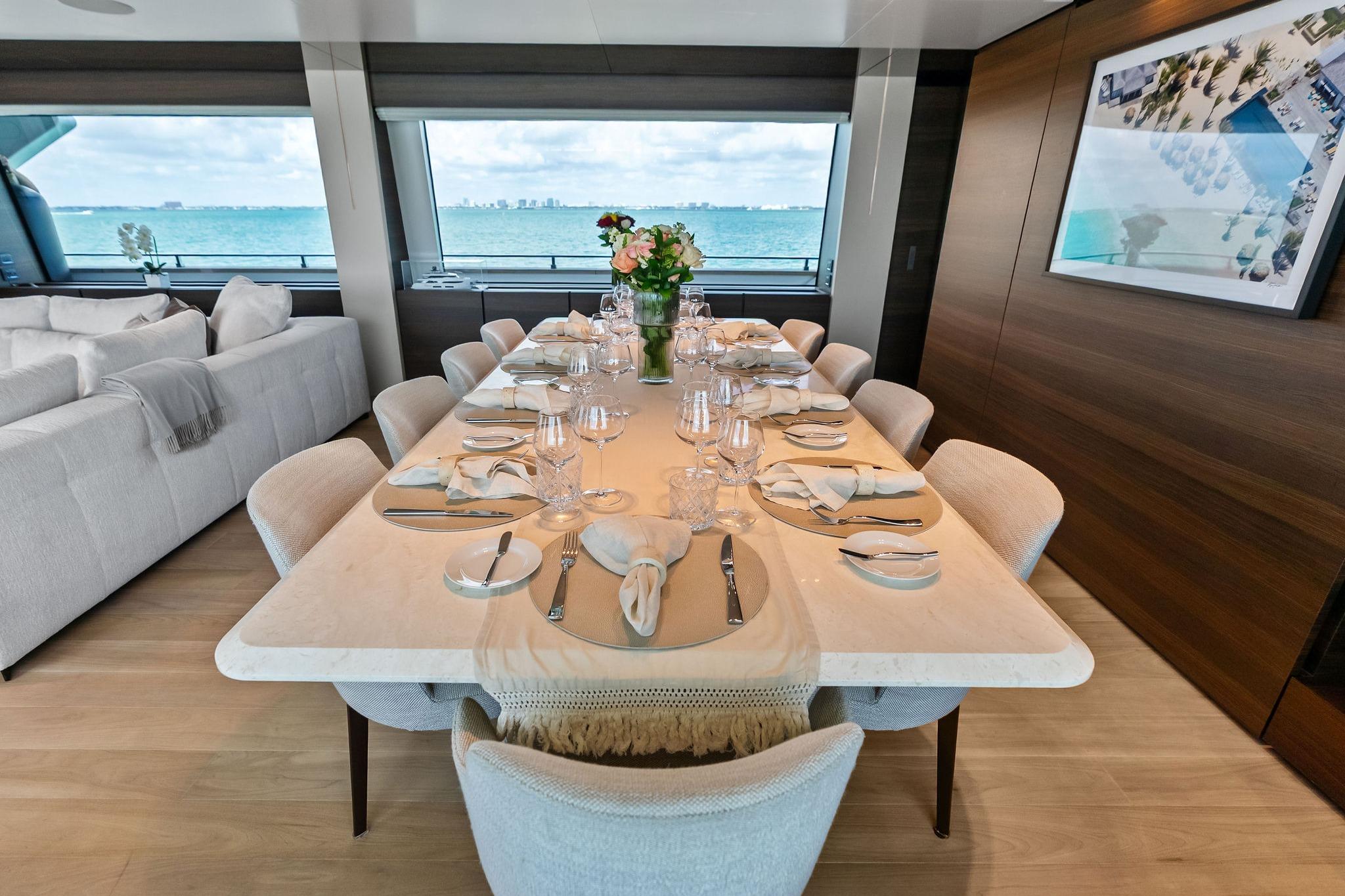 2023 Custom Line Navetta 33 - 64