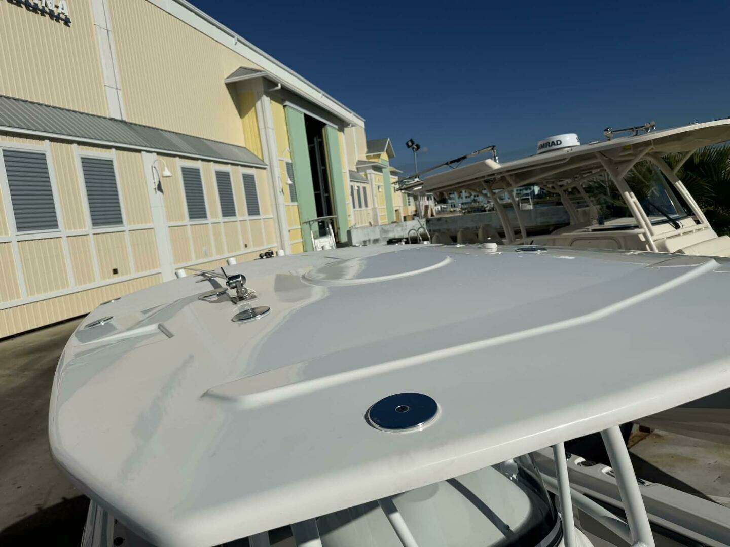 2021 Aquasport 2500 Center Console - Image 21